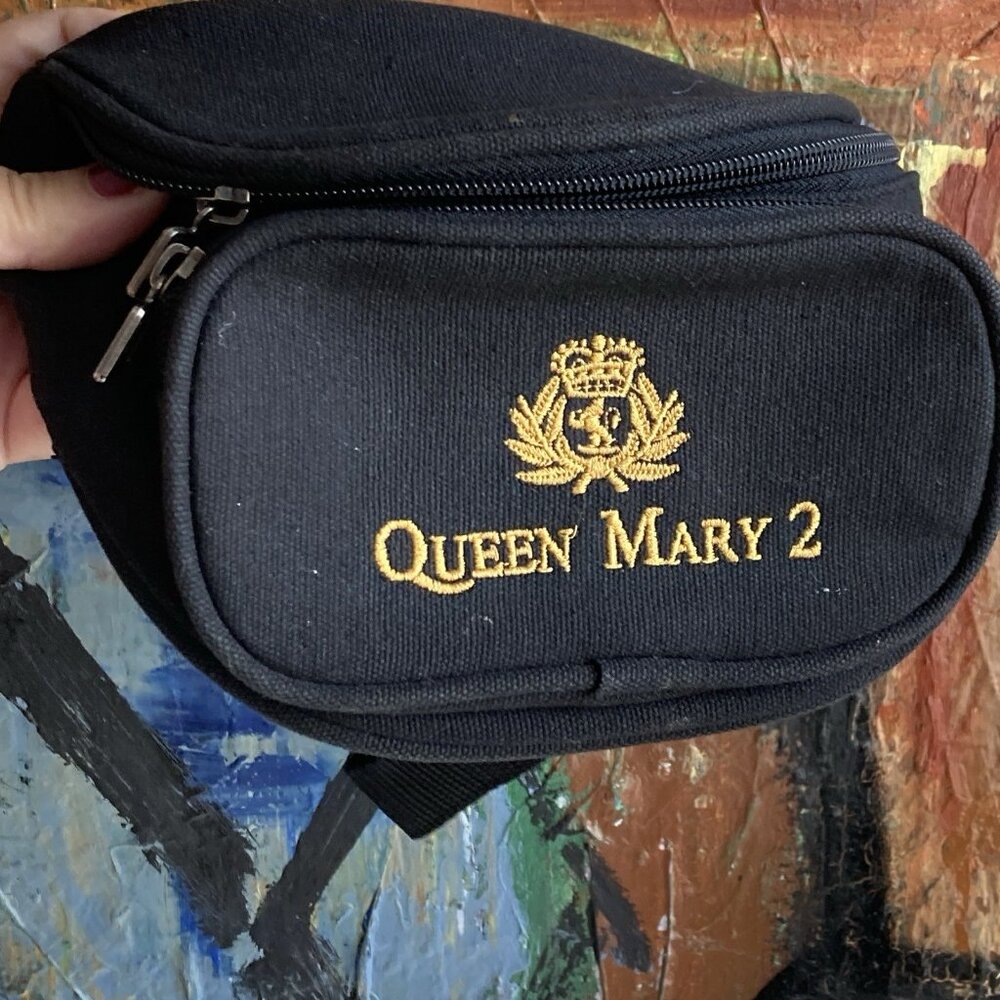 Queen Mary 2 Belt Bag Black Small Fanny Pack Pouch Multi pockets